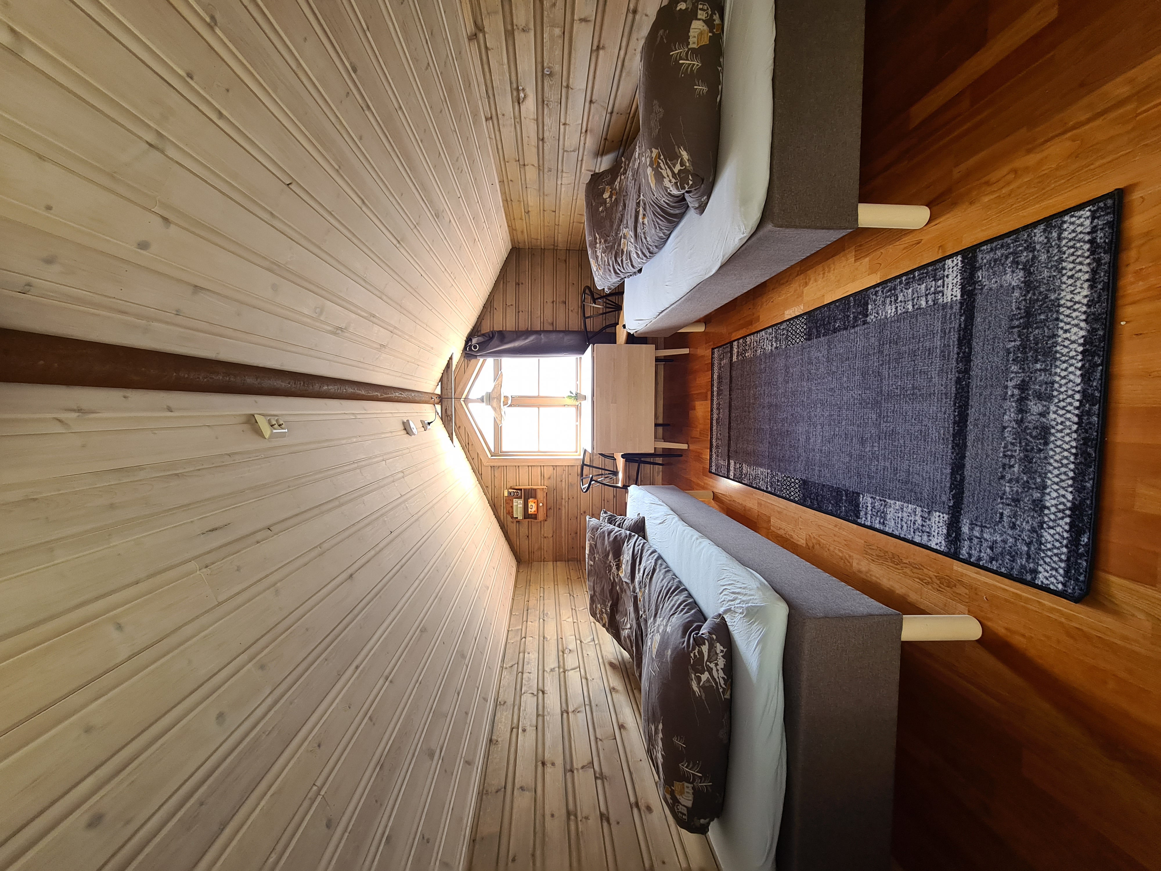 Small Hut